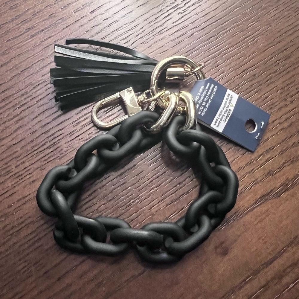 Black Chain Tassel Keychain with Gold Hardware - Picture 4 of 7